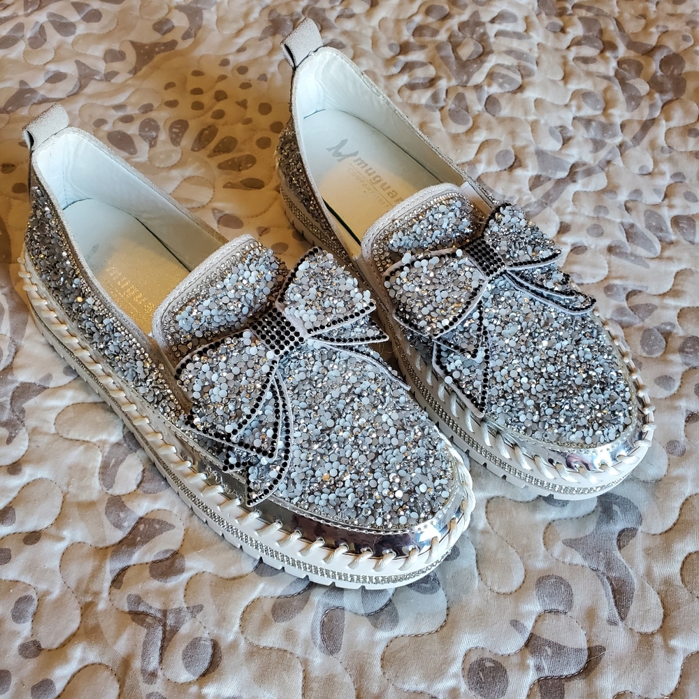 Muguan slip on shoes